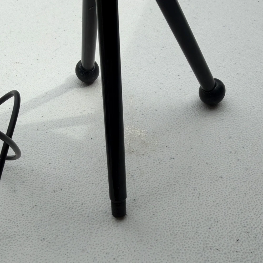 mophie Black Desktop Microphone Accessory Kit with Pop Filter & Tripod